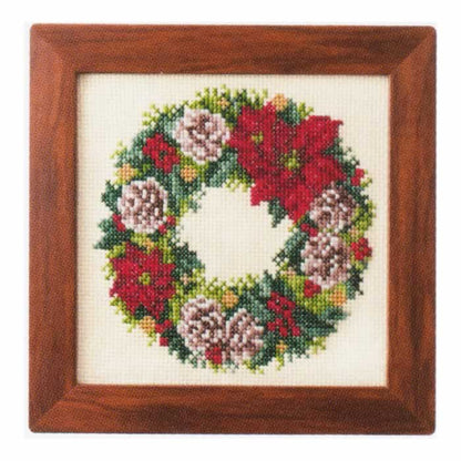 季節を彩るフラワーアレンジメント　ポインセチアのリース ルシアン（コスモ） クロスステッチ　刺繍キット