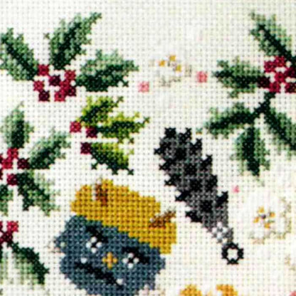 暮らしが華やぐ季節のたのしみ＜クロスステッチ＞　2月福を呼ぶ豆まき（送料込み）